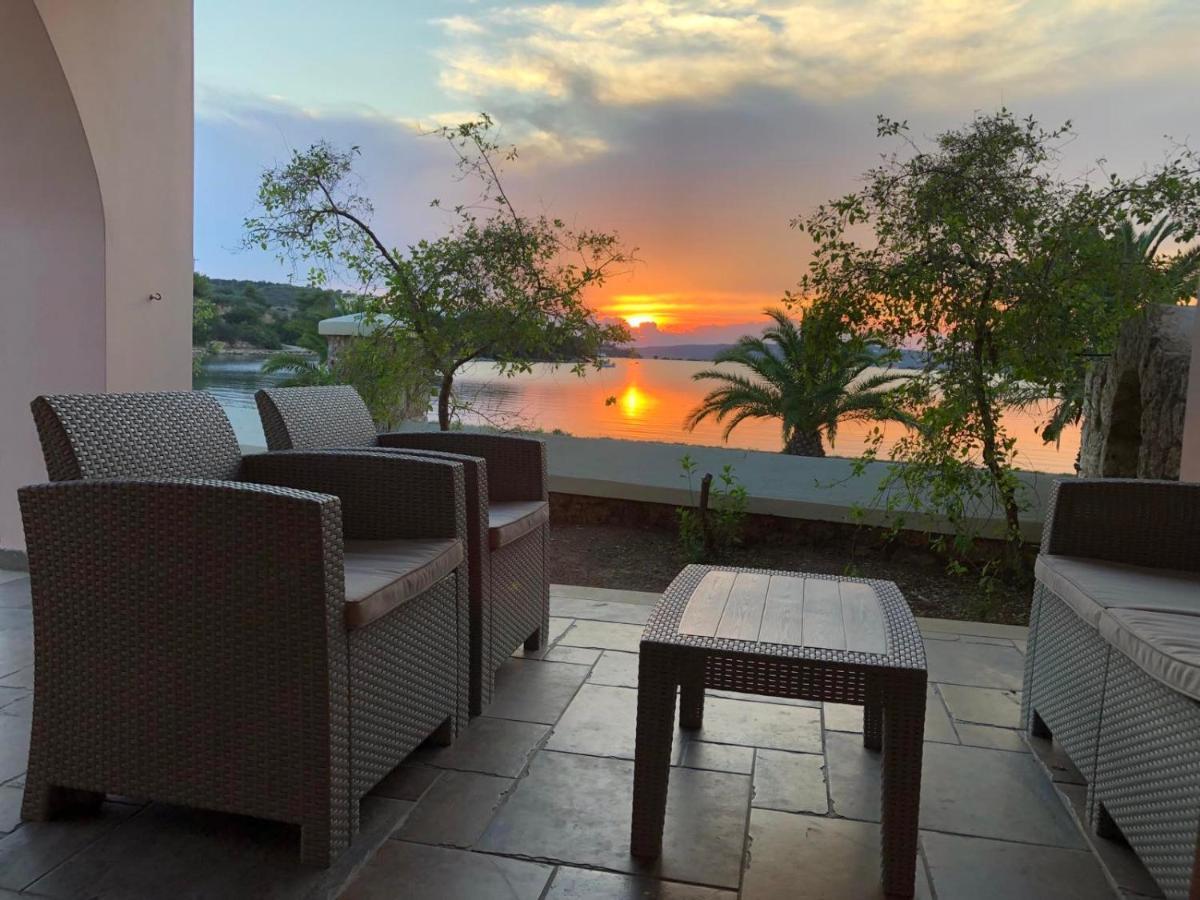 Sunset Bay Villa Porto Heli Exterior photo